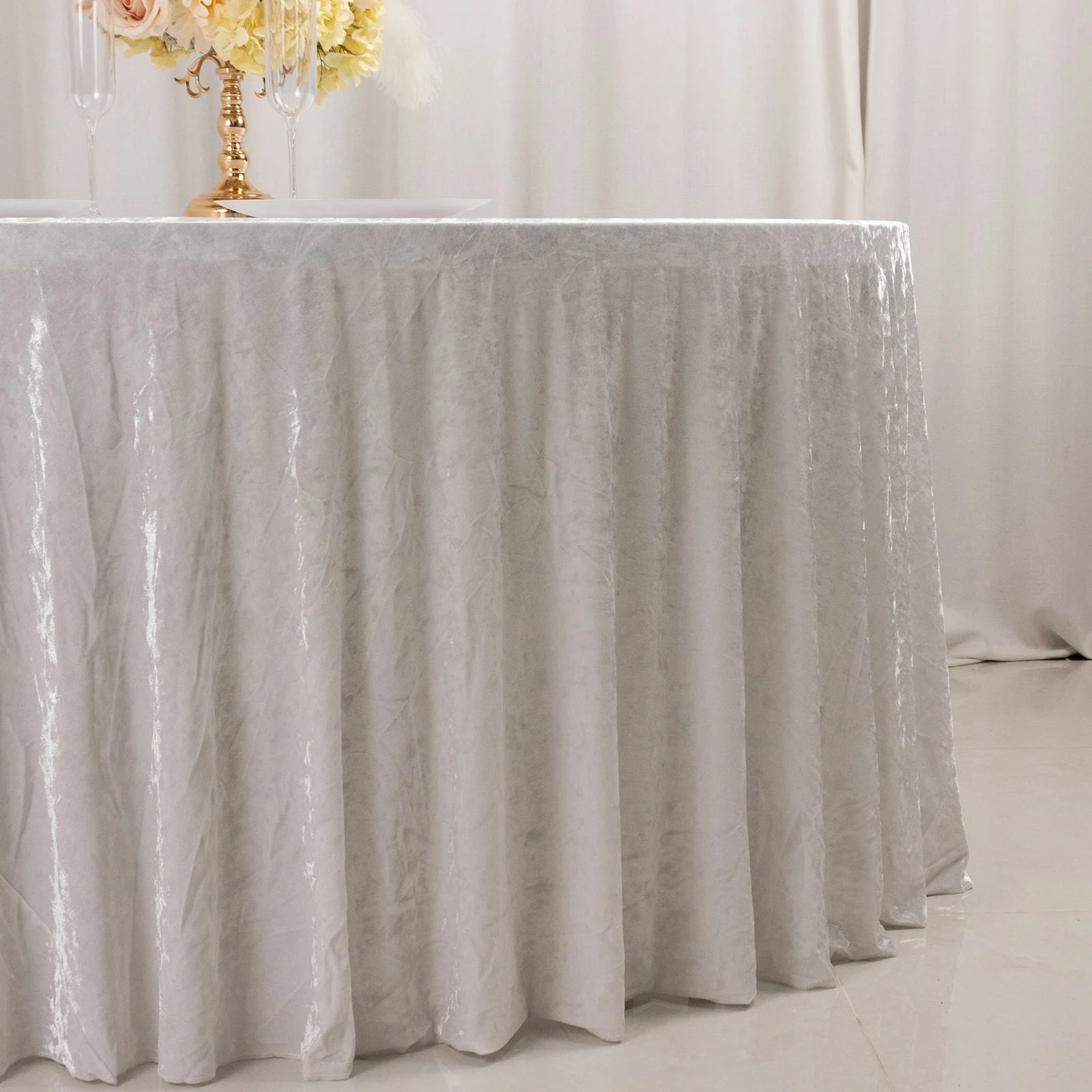 Premium Crushed Velvet Round Tablecloth 120" White - Seamless Soft & Graceful Reusable Table Cover - Image 2