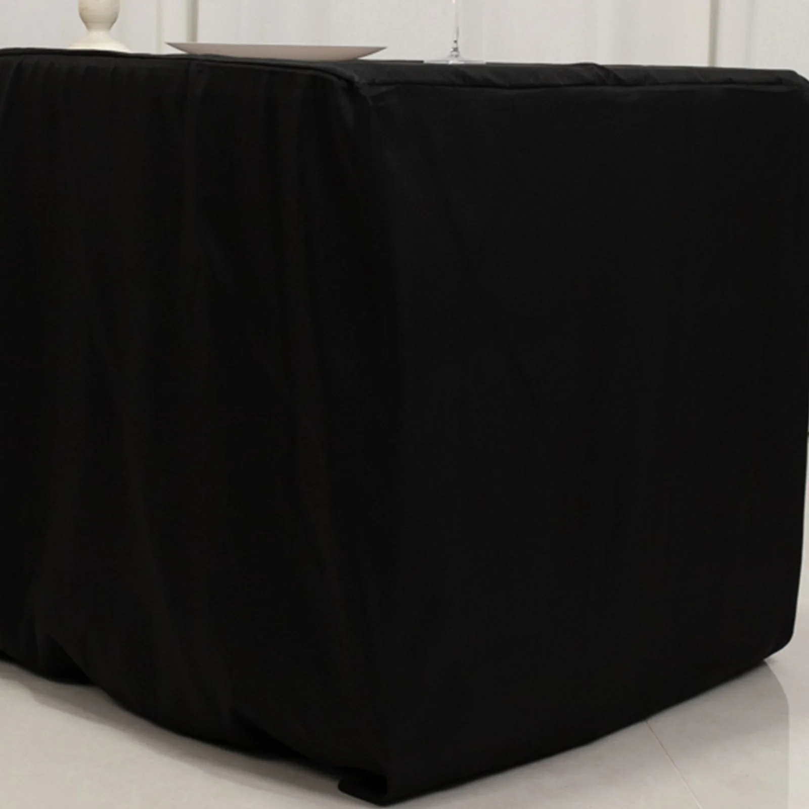 Premium Polyester Rectangle Tablecloth 6ft Black - Durable Fitted 220GSM Table Cover - Image 6