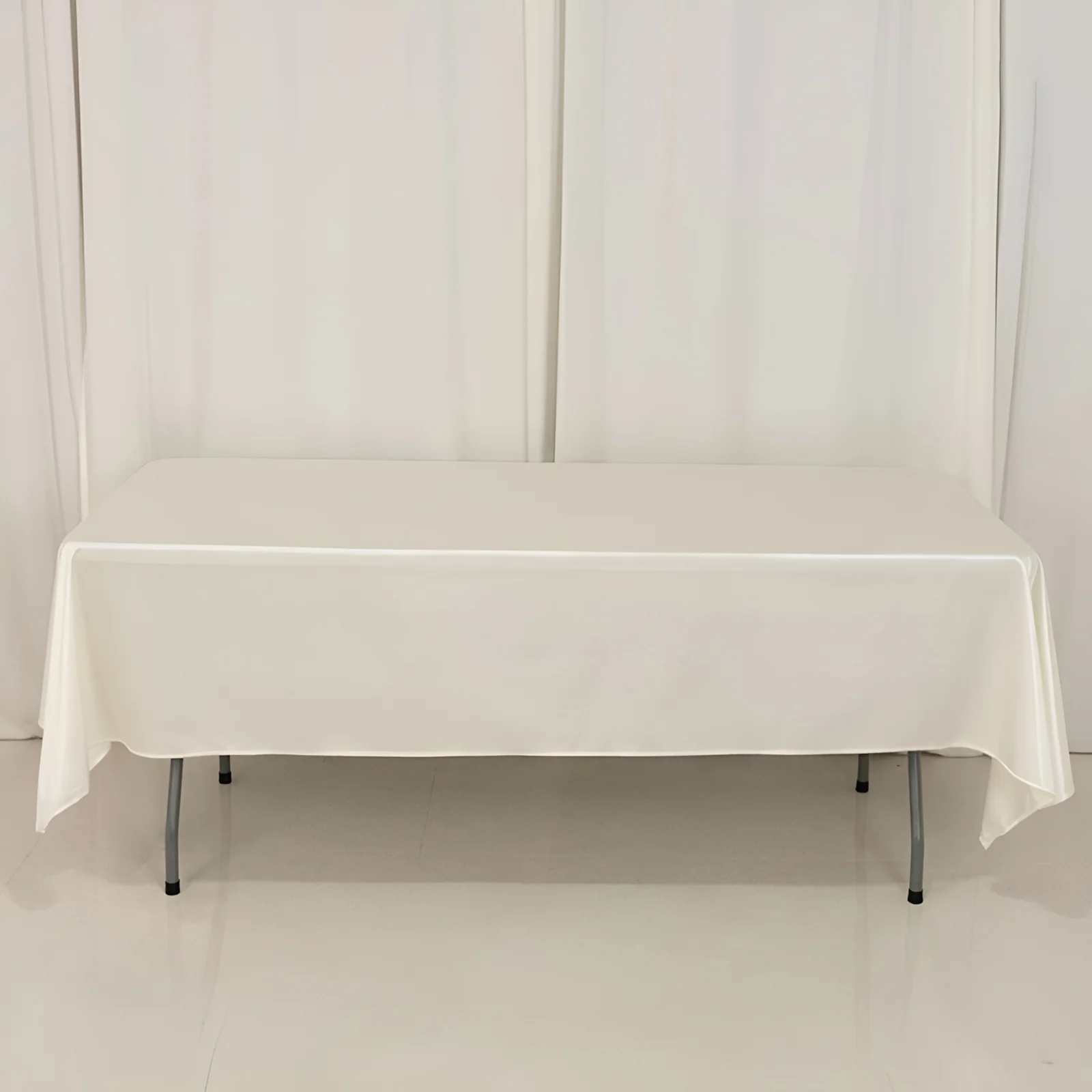 Scuba Rectangular Tablecloth 60"x102" Shimmer Pearl White - Wrinkle Free Table Cover