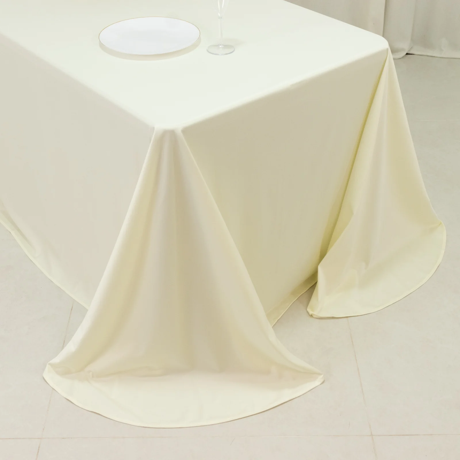Scuba Rectangular Tablecloth 90"x132" Ivory with Rounded Corners – Wrinkle Free, Stain Resistant, Seamless Table Cover - Image 2