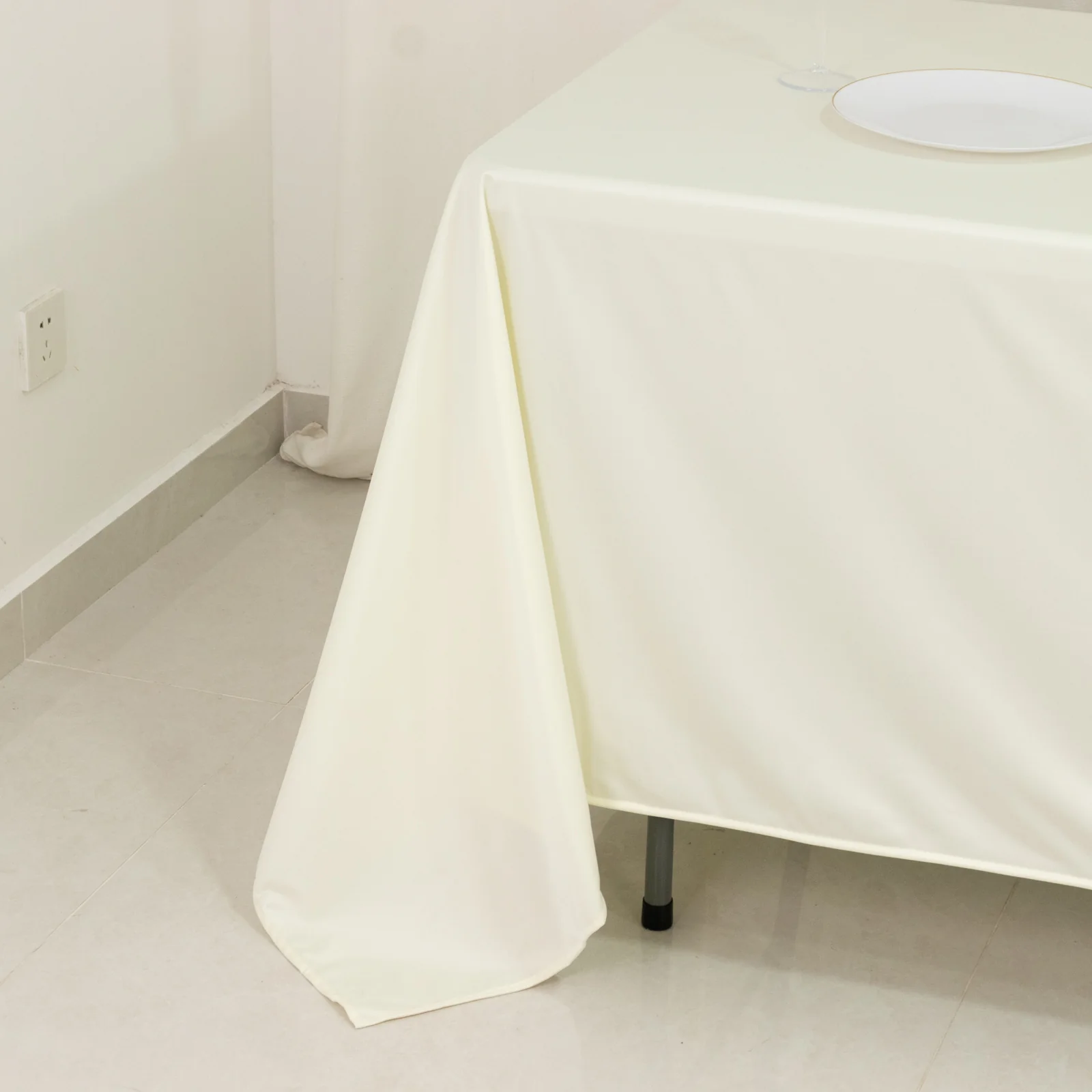 Scuba Rectangular Tablecloth 72"x120" Ivory - Wrinkle Free Table Cover - Image 10