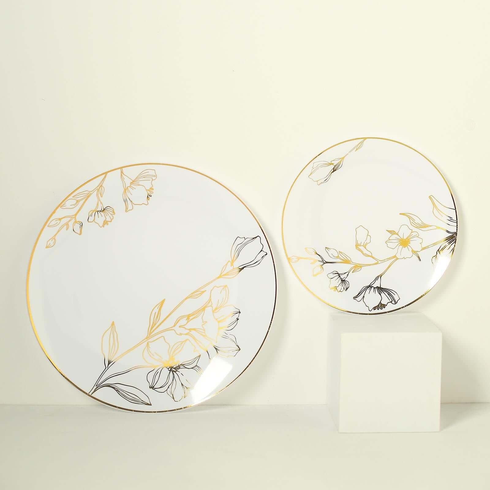 Set of 20 Plastic Round Dinner and Dessert Plates 8", 10" - Image 5