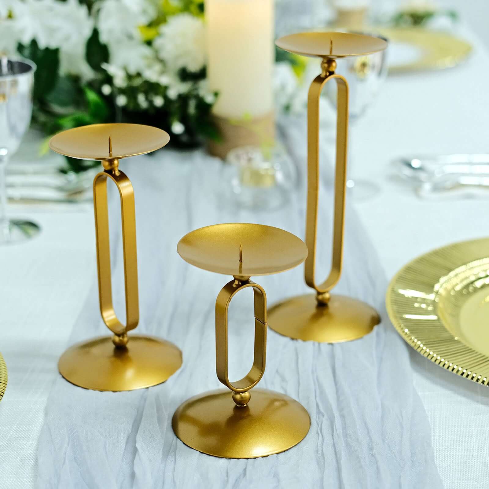 Set of 3 Gold Metal Oval Frame Pillar Candle Holders, Geometric Table Centerpieces - Assorted Sizes for Weddings - Image 2