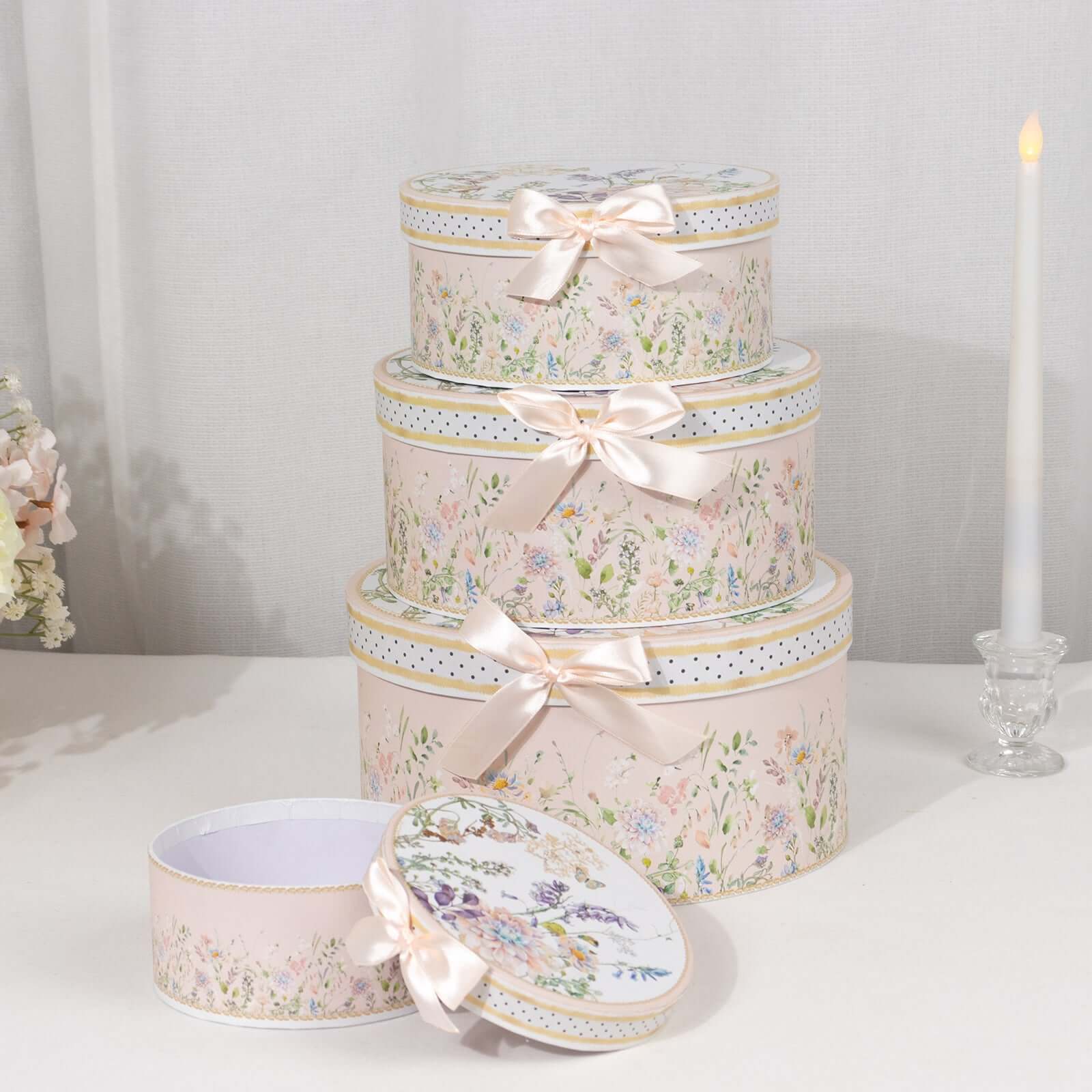 Set of 4 Cardstock Round Nesting Gift Boxes With Lids 5",7",8",9"