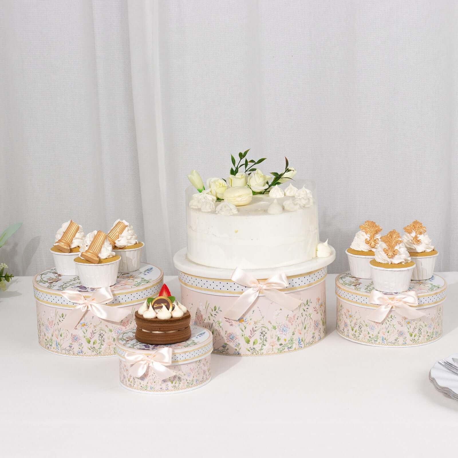 Set of 4 Cardstock Round Nesting Gift Boxes With Lids 5",7",8",9" - Image 11