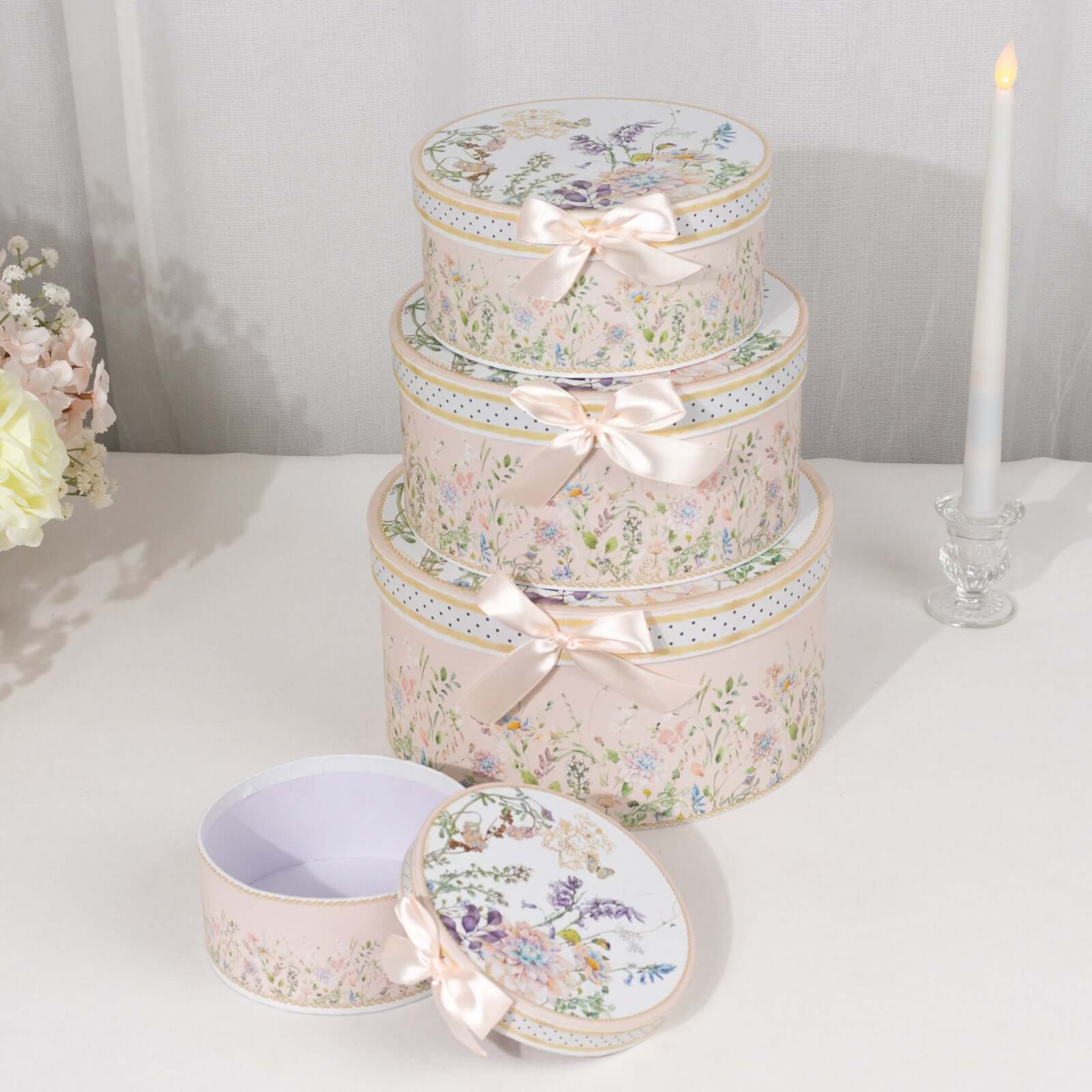 Set of 4 Cardstock Round Nesting Gift Boxes With Lids 5",7",8",9" - Image 6
