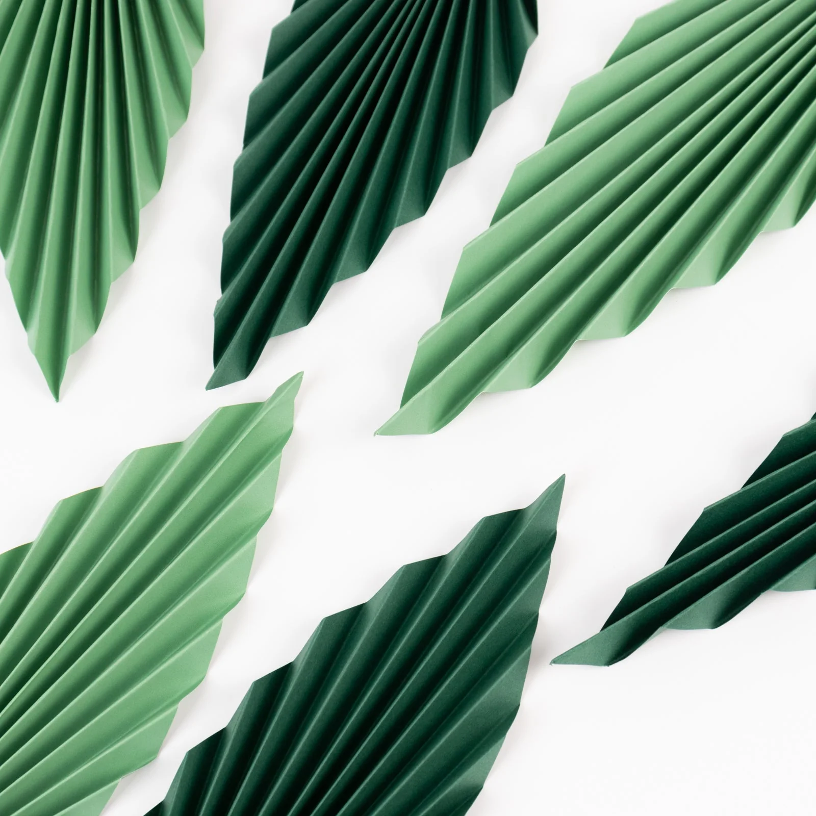 Set of 6 Mixed Green Leaves Hanging Paper Fans Wall Decor, Pre-Strung Foldable Tropical Palm Leaves Jungle Theme Party Supplies - 11",15" - Image 4