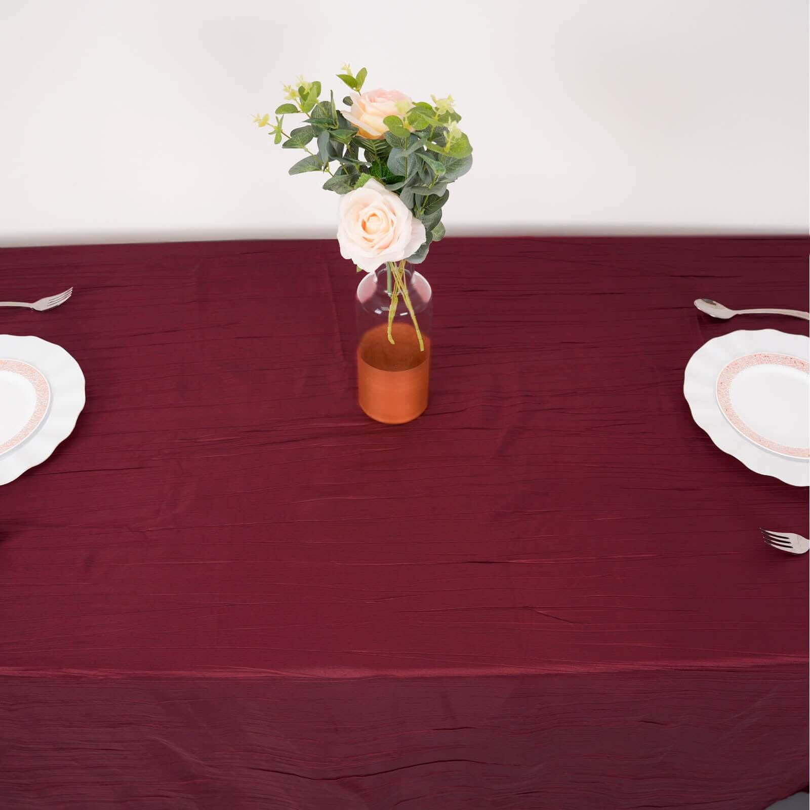 Taffeta Rectangle Tablecloth 90"x132" Burgundy with Accordion Crinkle Design - Seamless Finish - Image 3