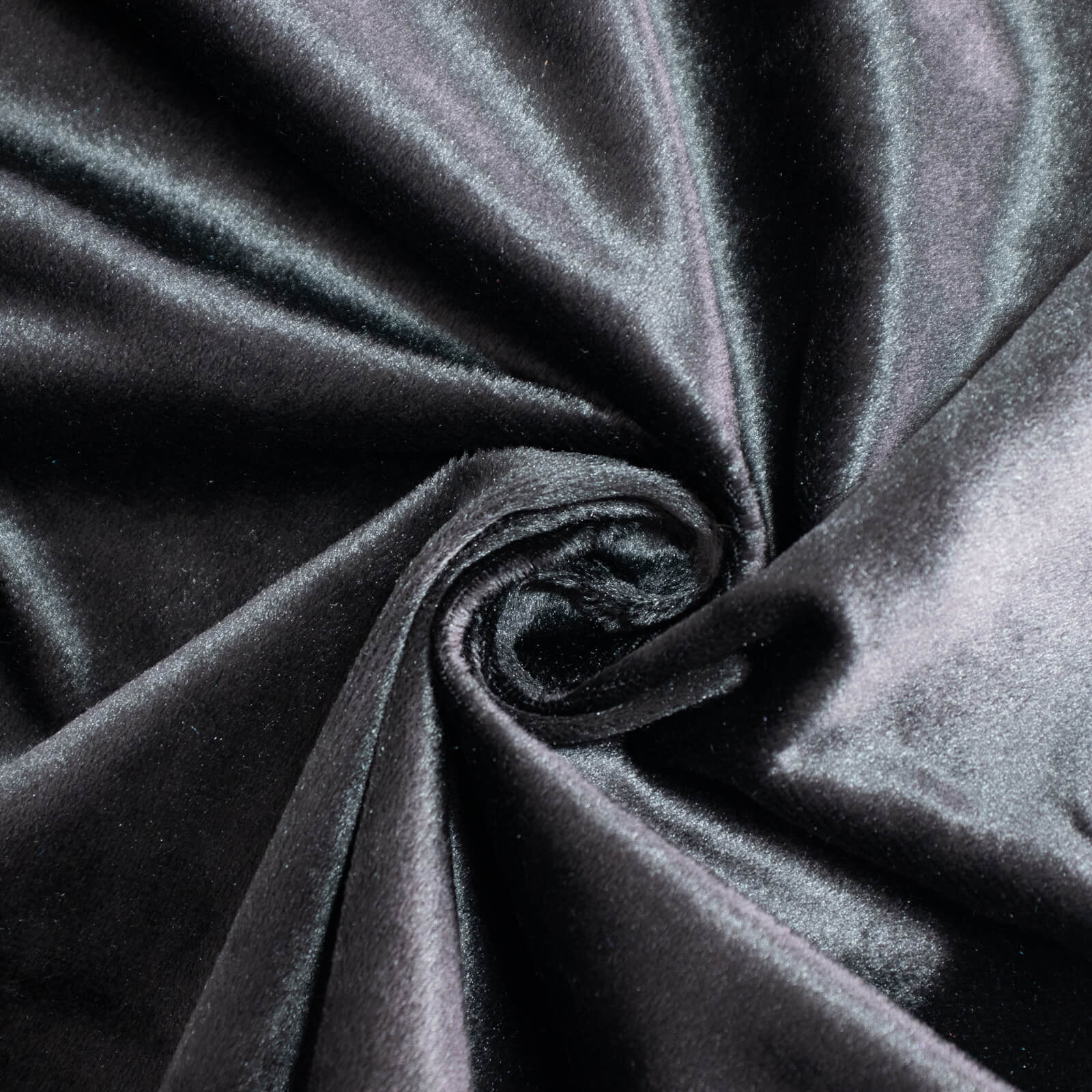 Premium Velvet Round Tablecloth 132" Black - Soft & Reusable Table Cover - Image 8